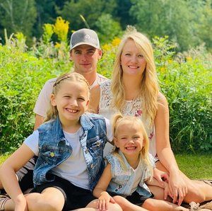 Meet your Posher, Haley